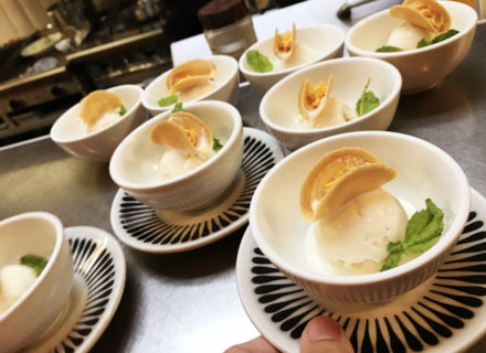 In house made vanilla ice cream with crispy coconut crêpe.